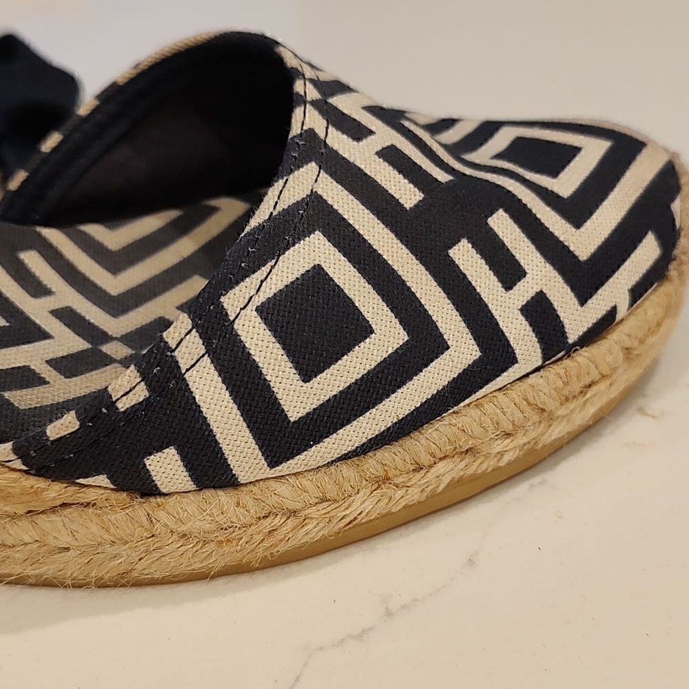 Tory Burch Geo Print Platform Wedge Espadrilles Navy White Boho Sandals - Picture 7 of 11